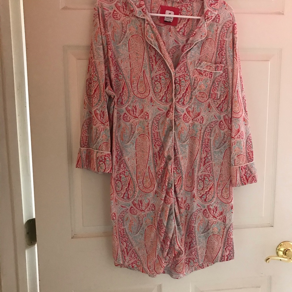 Women’s sleepwear